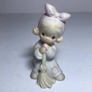 Vintage Precious Moments - Little Mop Girl